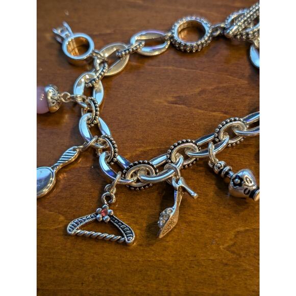 Premier Designs Silver Tone Girly Toggle Clasp Charm  Bracelet - Picture 3 of 9